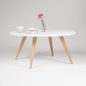 FINN 4  – White round coffee table, with solid oak legs, scandinavian design