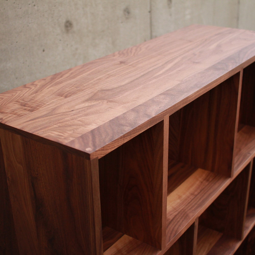 Knodler Vinyl LP Console, Mid-Century Modern Bookcase, Solid Hardwood Record Bookshelf, LP Shelf (Shown in Walnut) - Image 2