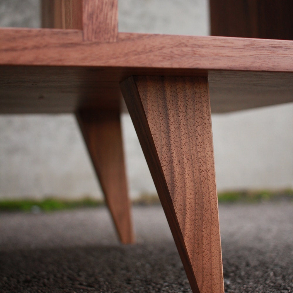 Knodler Vinyl LP Console, Mid-Century Modern Bookcase, Solid Hardwood Record Bookshelf, LP Shelf (Shown in Walnut) - Image 4