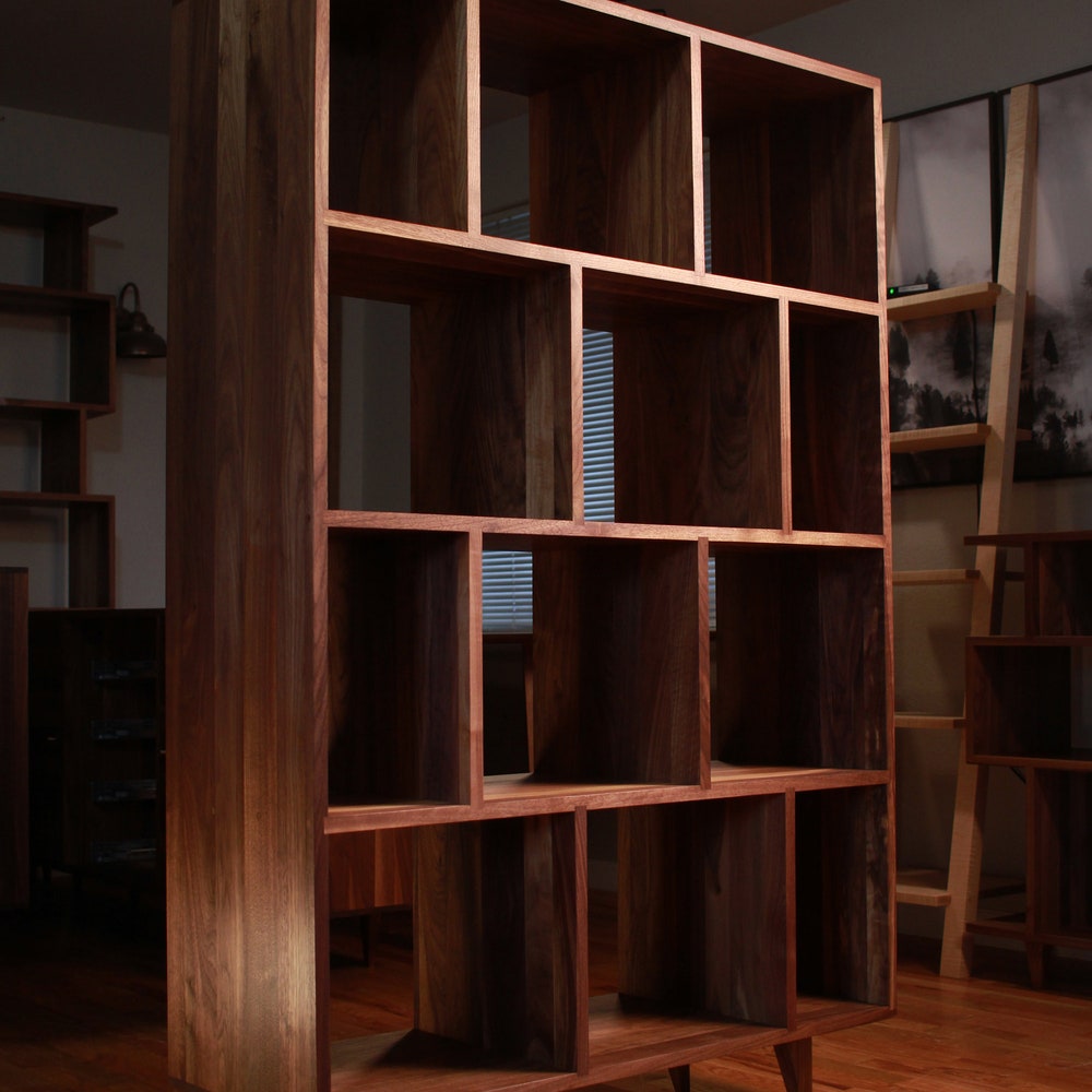 Knodler Vinyl LP Console, Mid-Century Modern Bookcase, Solid Hardwood Record Bookshelf, LP Shelf (Shown in Walnut) - Image 7