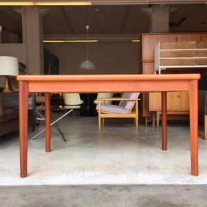 AM Møbler table Henning Kjaernulf Danish Teak dinning table 60s Dining table Mid Century 50s Danish Design Table Chairs