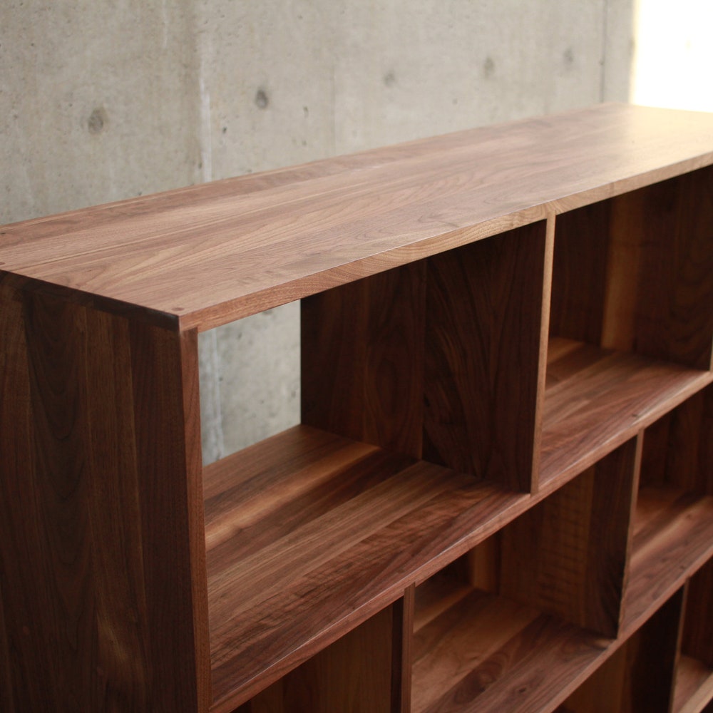 Vissing Vinyl LP Console, Mid-Century Modern LP Bookcase, Modern Vinyl Bookshelf, Record Shelf (Shown in Walnut) - Image 3