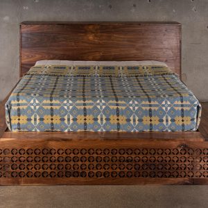 il_1000x1000.2974418319_cnzb.jpg The Hing Bed