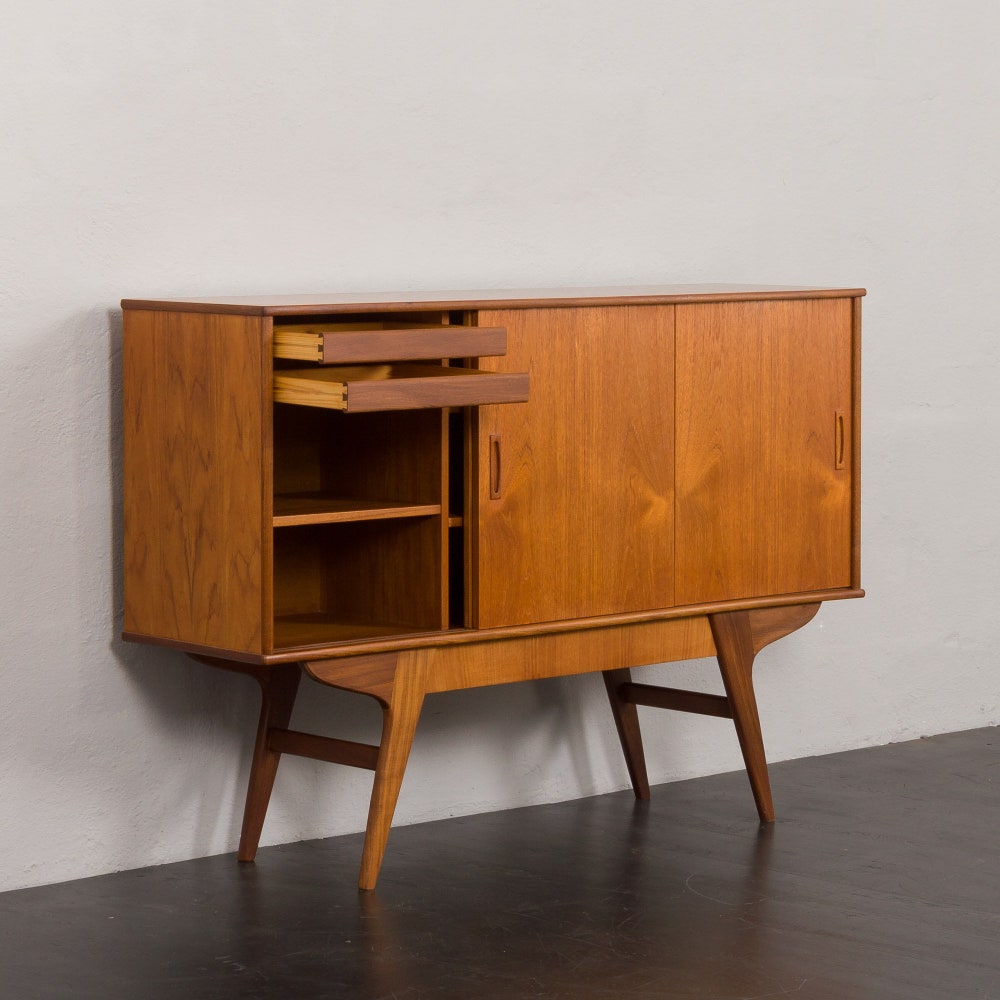 Danish highboard in teak with solid teak base and hidden drawer, Randers, Denmark 1960s. - Image 4