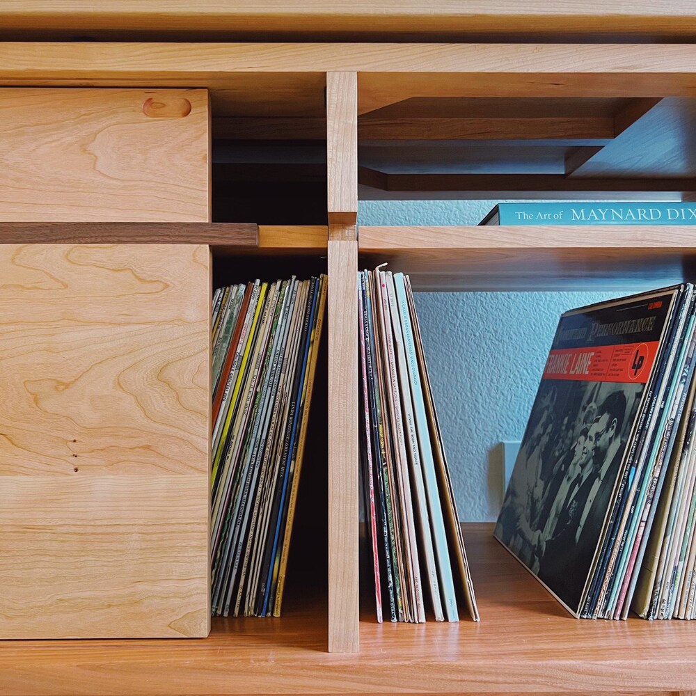 The Austen | Solid Wood | Mid-Century Modern Record Console - Image 8