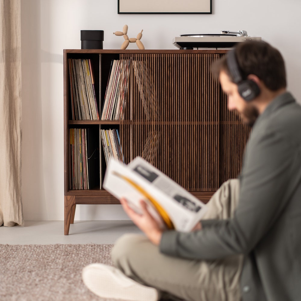TONN 101 HIGH - Tall modern walnut credenza, stylish storage cabinet - Image 8