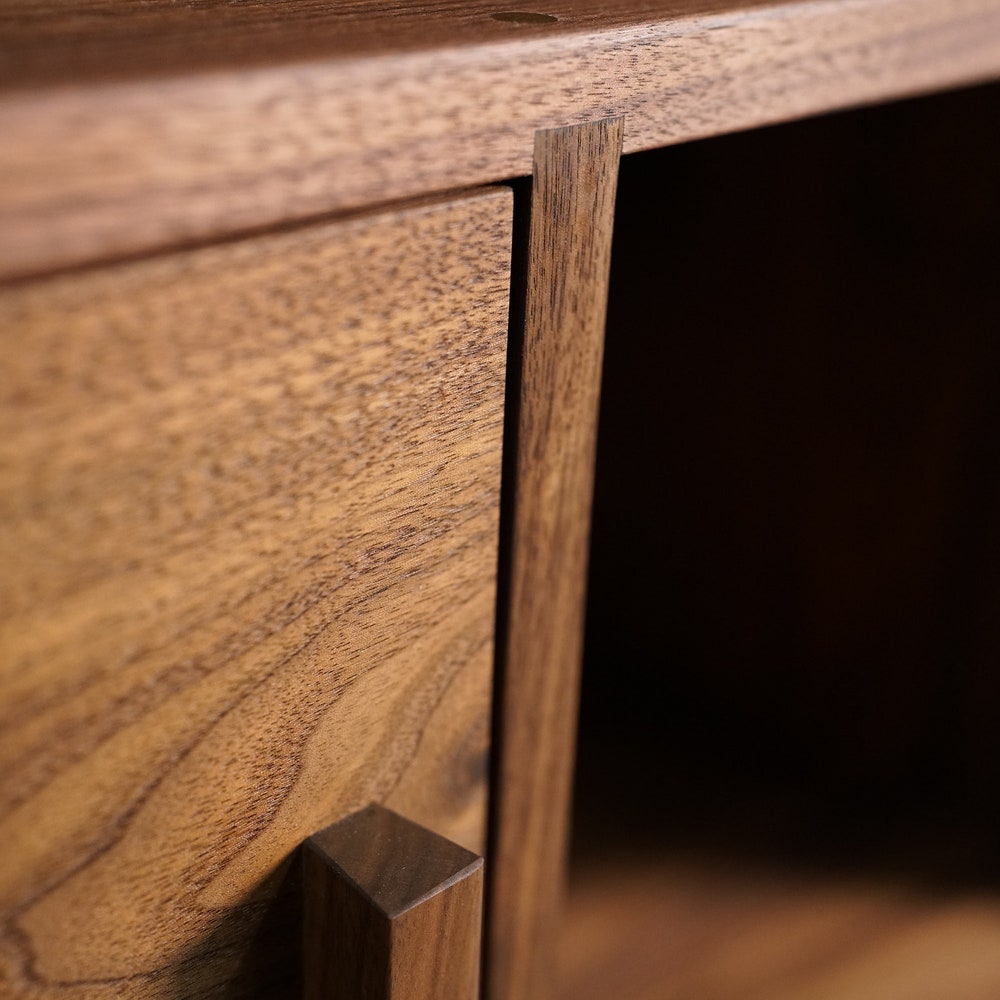 Couzens Vinyl LP Console, 2 Door, 45"W, Bookcase, Vinyl Storage, Modern, Record Player Console (Shown in Walnut) - Image 6