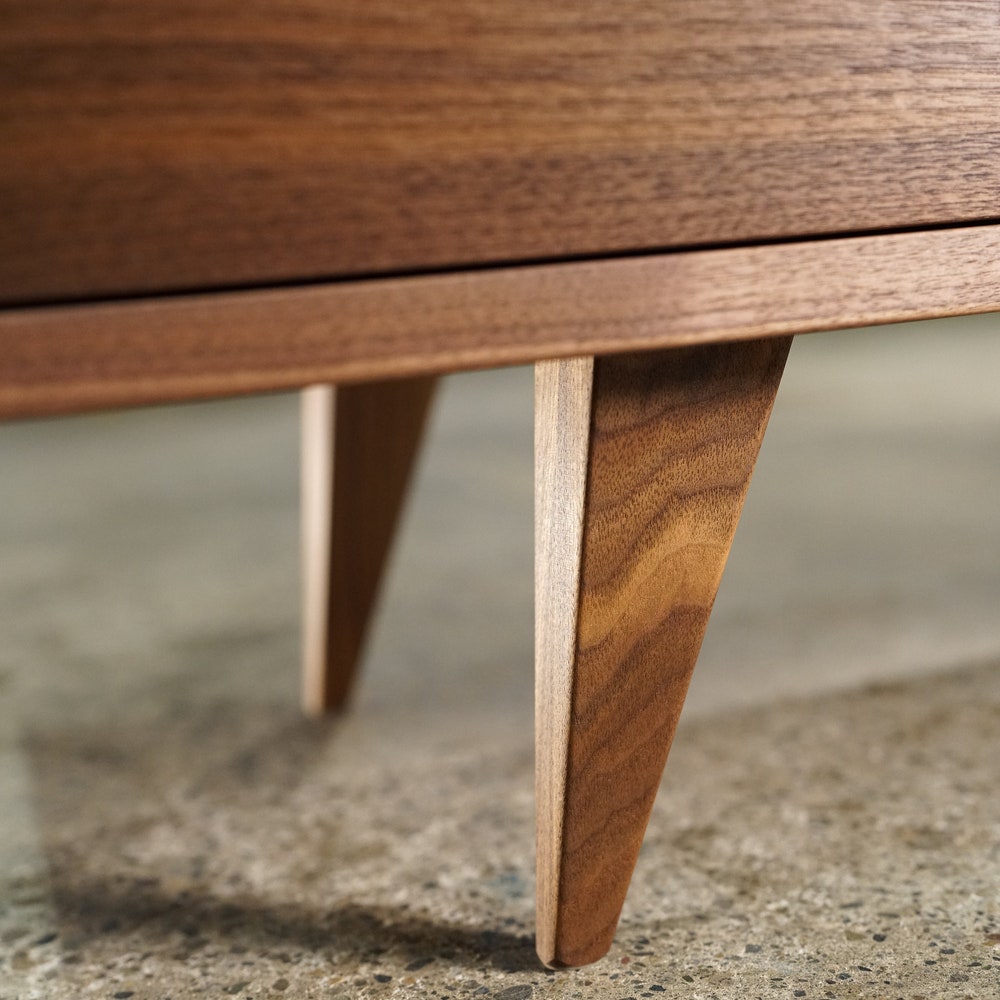 Couzens Vinyl LP Console, 2 Door, 45"W, Bookcase, Vinyl Storage, Modern, Record Player Console (Shown in Walnut) - Image 5