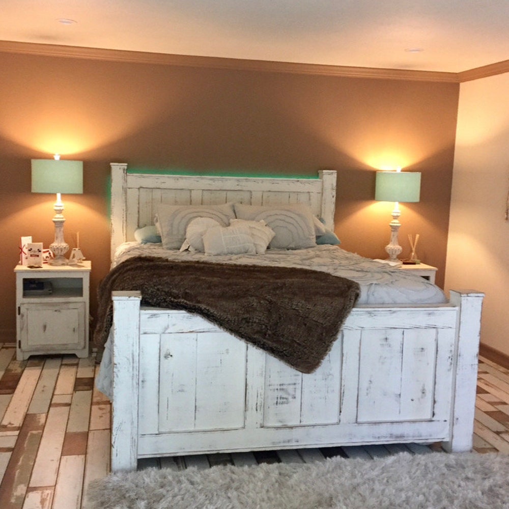 Griffin solid wood bed frame queen size and king size bed