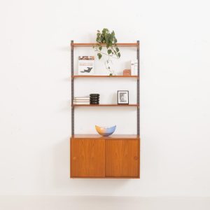 il_1000x1000.6406997252_jmxe.jpg Kai Kristiansen for FM Mobler, one bay teak wall unit, Denmark, 1960s