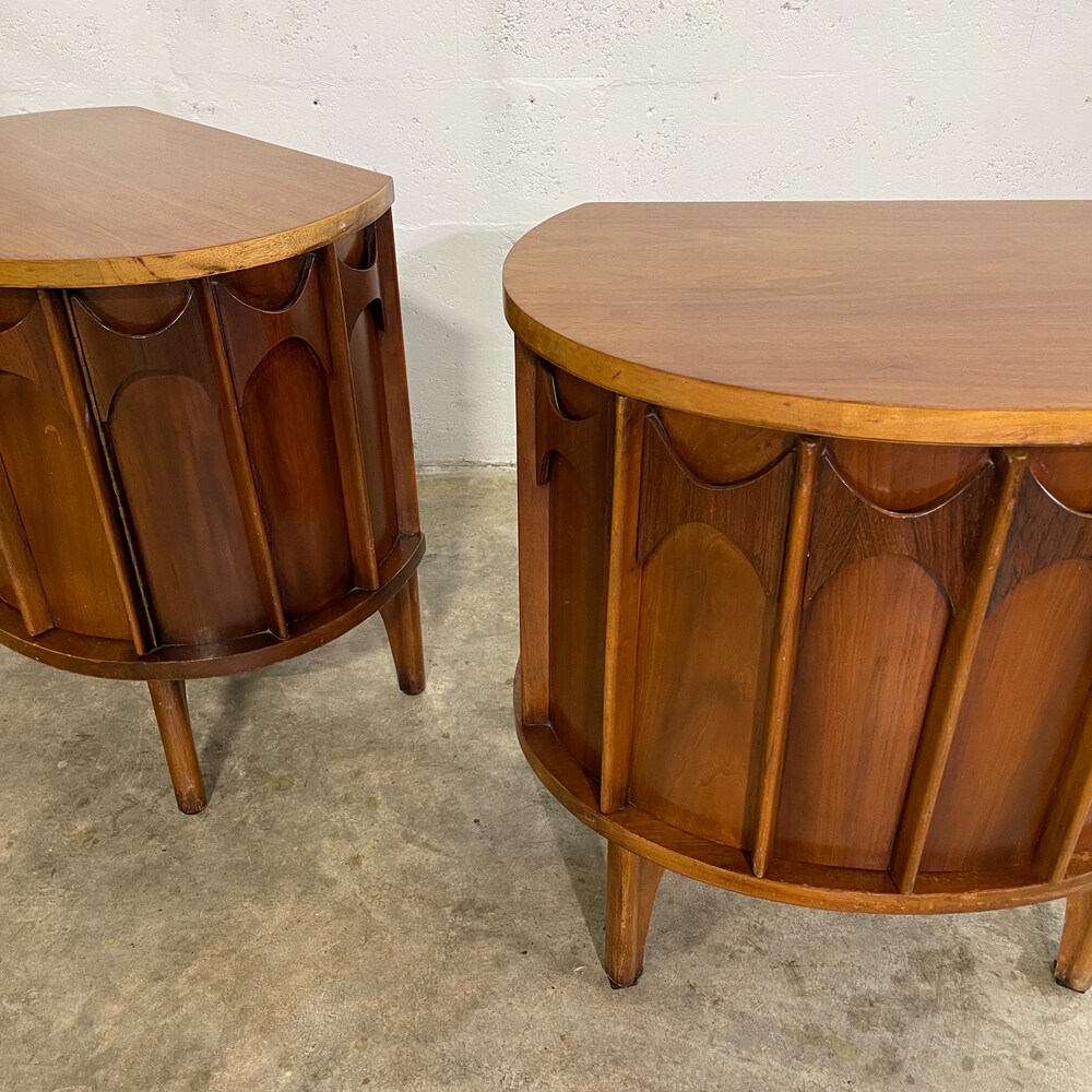 Mid Century Modern Pair Kent Coffey Perspecta Nightstands or Side Tables - Image 4