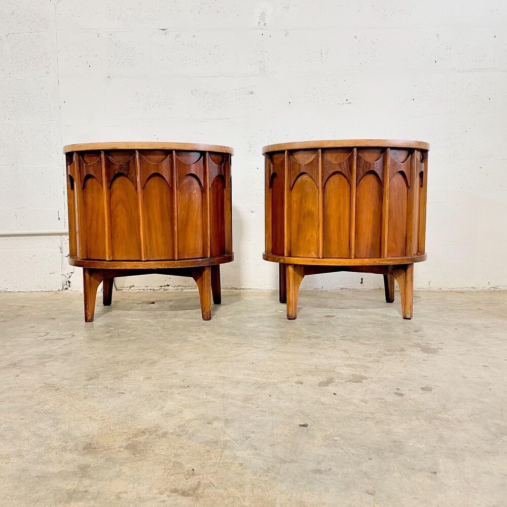 Mid Century Modern Pair Kent Coffey Perspecta Nightstands or Side Tables