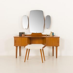 Scandinavian mid century dressing table with adjustable mirrors and tambour doors, Norway 1970s