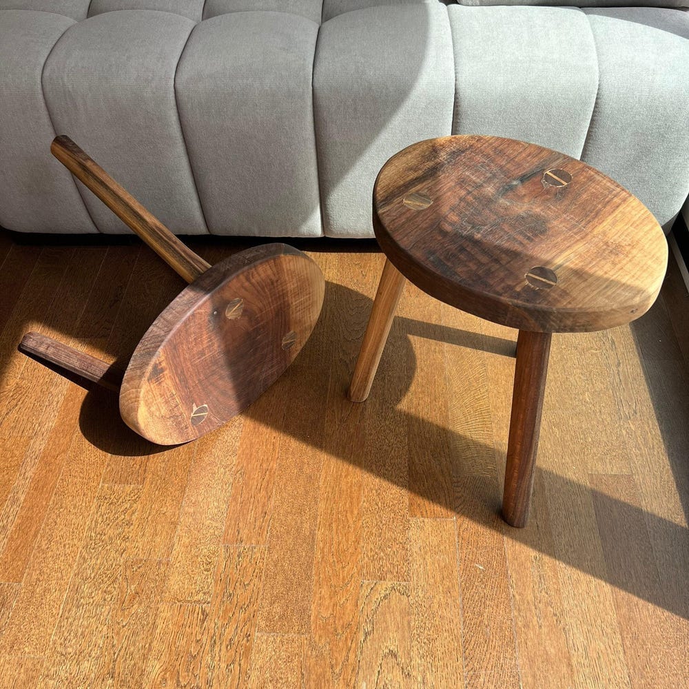 Wooden Tripod Stool, 3 Leg Stool, Ergonomic & Minimalist, Round Wood Table Stand, Solid Walnut Wood Side/End Table, Planter Stand - CUSTOM